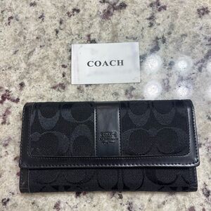 Vintage Black Coach signature billfold wallet